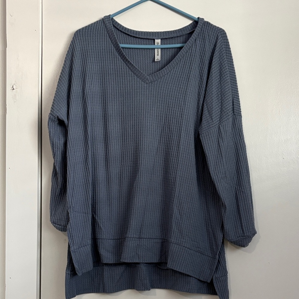 Zenana Outfitters Gray Ribbed Top